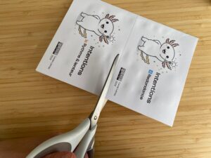 découpe les cartes
